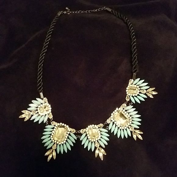 unknown Jewelry - Turquoise necklace